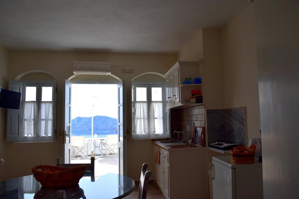 Captain John Villas Oia - Caldera & Sunset View Exterior foto